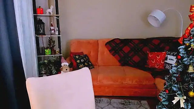 ChristinaConteeree online show from December 16, 7:31 pm