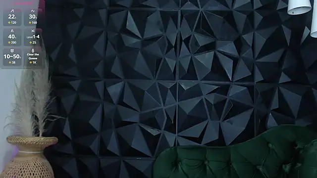 helenasaenz online show from November 25, 12:18 pm