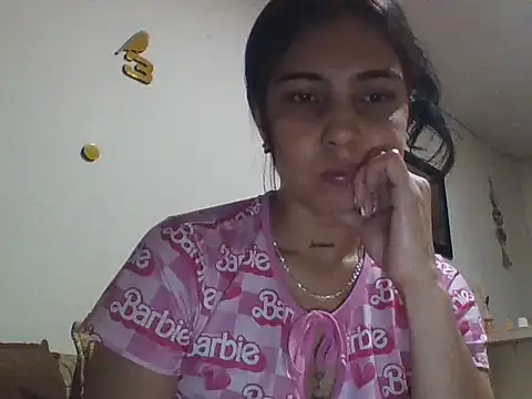 EmmaSplycer02 online show from March 29, 3:27 am