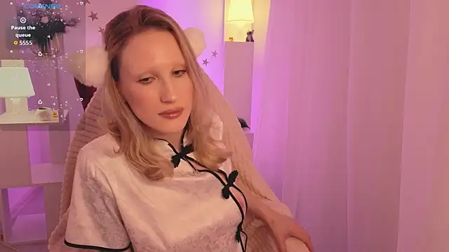 BiancaHelo online show from January 9, 11:09 pm