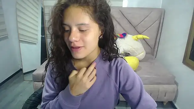 Velvet Moon V online show from September 16, 1:08 pm