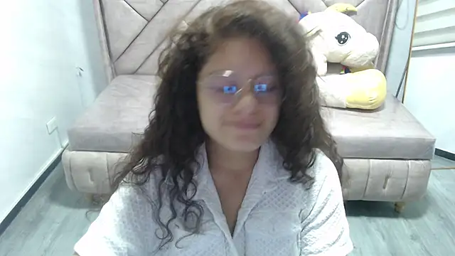 Velvet Moon V online show from November 1, 2:21 pm