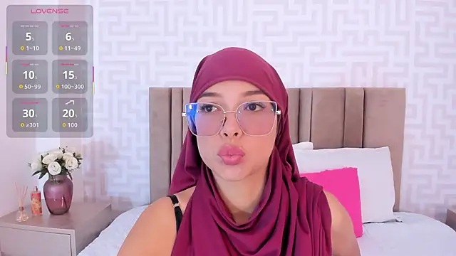 naishaa  online show from February 2, 6:51 pm