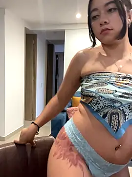 Snapshot of Lily_June chatting on September 27, 10:39 pm Lily June online show from September 27, 10:39 pm