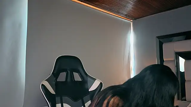 Adhara7 online show from March 15, 9:39 pm