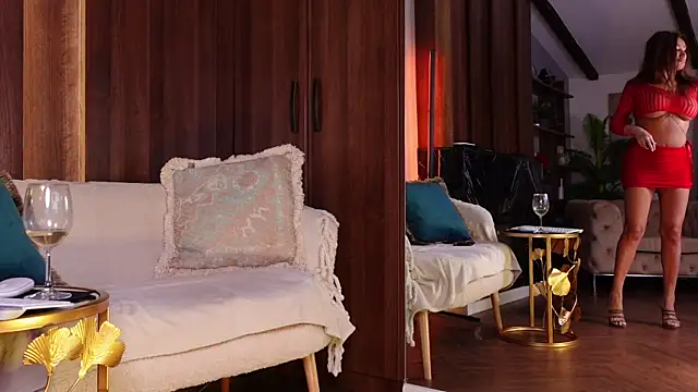 QueenMarX online show from February 12, 6:09 pm