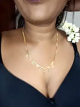 Tamil kavinila online show from April 13, 6:47 am