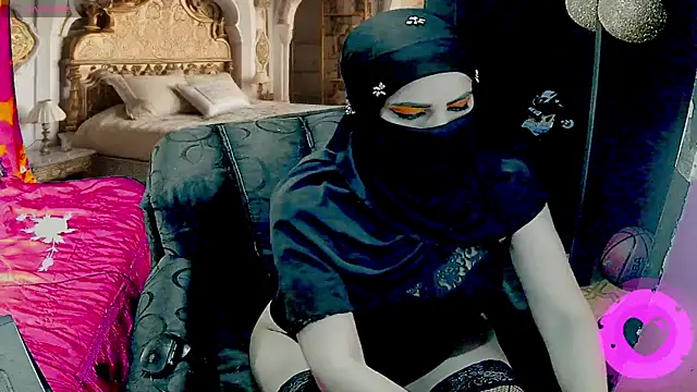 SultanaLayla online show from October 10, 8:14 pm