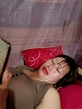 ngocngoc cute online show from March 27, 4:08 pm