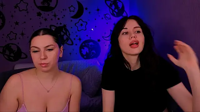 riley sanders online show from May 24, 7:24 pm