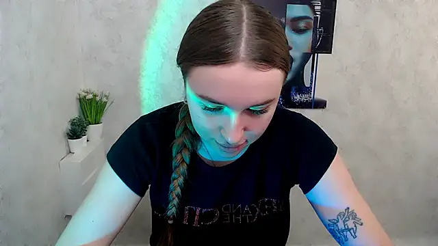 JuliaTopp  online show from February 26, 6:56 am