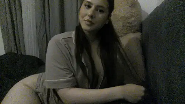 laylabliss online show from October 18, 12:57 am