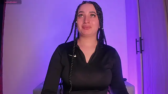 scarlett Collinss online show from June 3, 10:48 pm