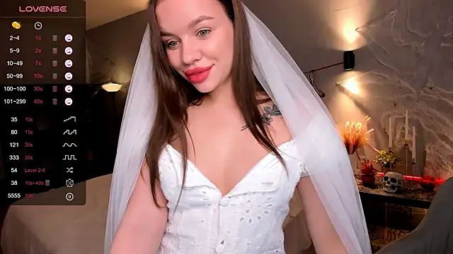 marydreams  online show from October 26, 6:42 am