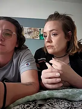 AndHerXO online show from December 19, 1:36 pm