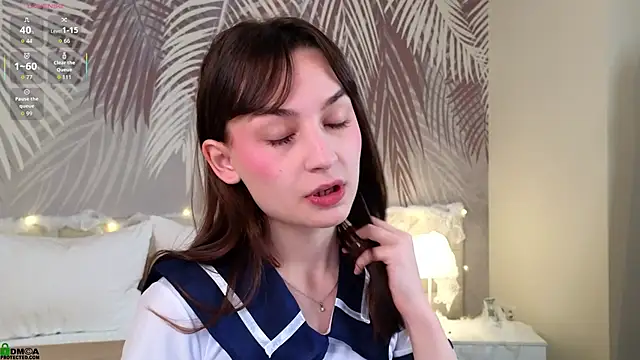 Snapshot of LolaPrise chatting on October 21, 1:53 am LolaPrise online show from October 21, 1:53 am
