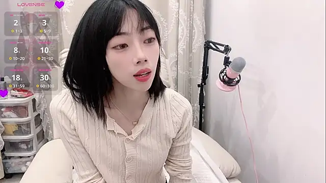 tuantuanle online show from March 2, 2:46 pm