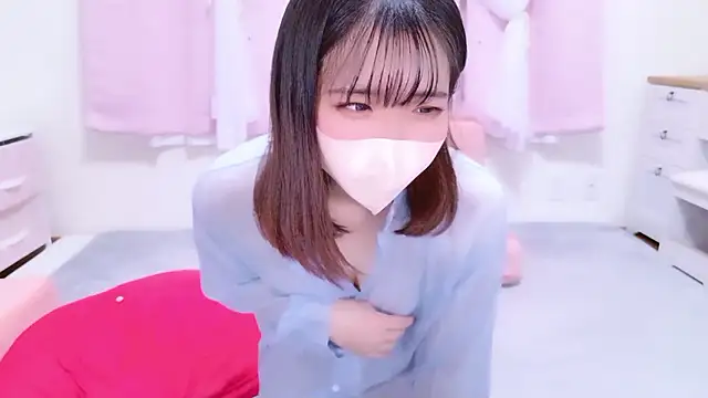 AKO o0 online show from April 12, 8:50 am