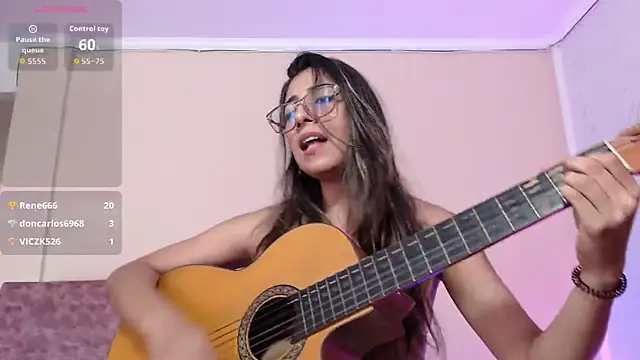 Susanahendrix online show from February 7, 6:45 pm