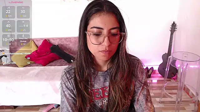 Susanahendrix online show from December 22, 8:12 pm