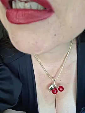 Lady Sofhia online show from December 19, 10:13 pm