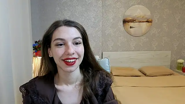 KellyShines online show from May 24, 3:44 pm