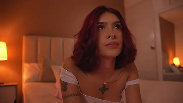 Carolart  online show from April 4, 9:57 pm