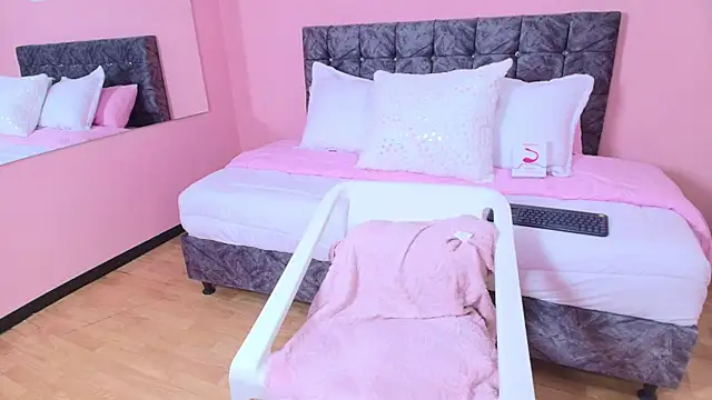 maddie beauty online show from February 15, 7:35 pm