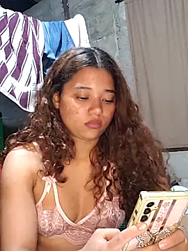 Violethroos online show from March 26, 4:14 am