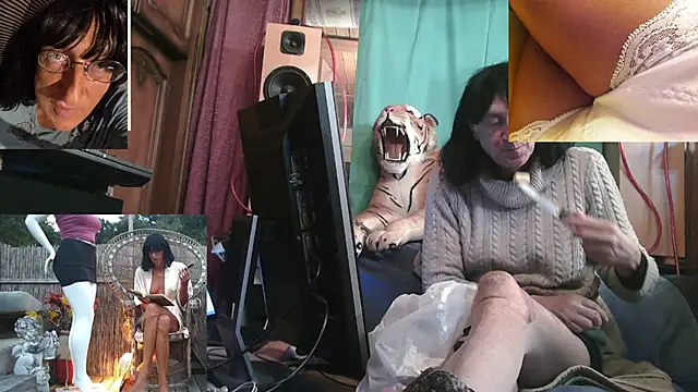 SissiDomination online show from February 3, 2:53 am