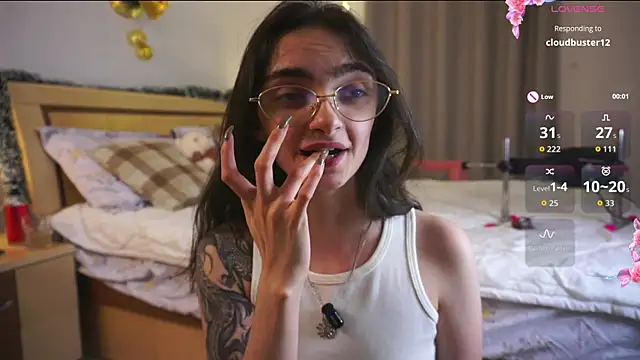 Morena Dolce online show from January 10, 12:15 am