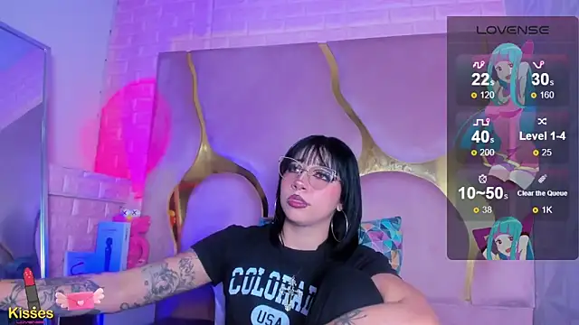 Niina Sissy online show from April 10, 6:30 am