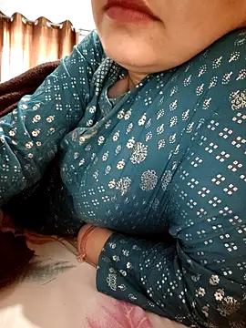 CUTE-PX online show from February 24, 5:17 am