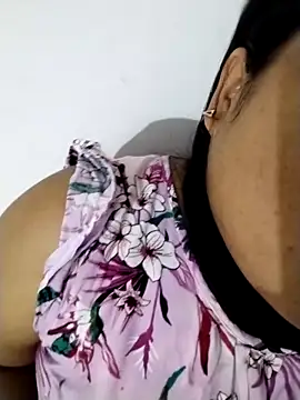 big booty15 online show from November 20, 8:15 am