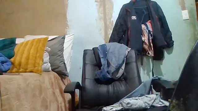 Nicky52 online show from April 9, 3:06 pm