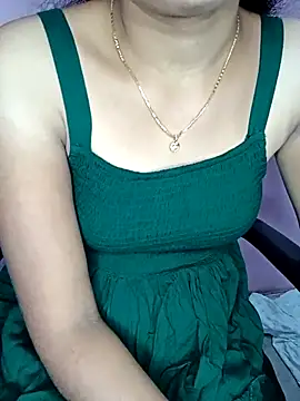 Nidhi lovely online show from October 3, 5:40 pm