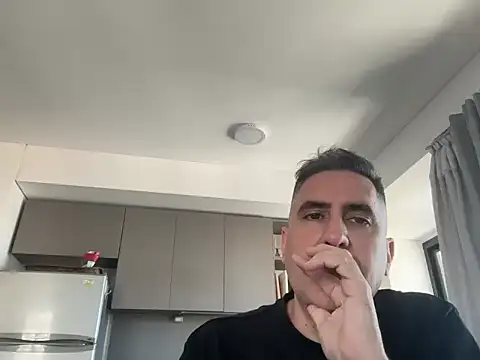 couplelatam2025 v2 online show from October 20, 6:33 pm