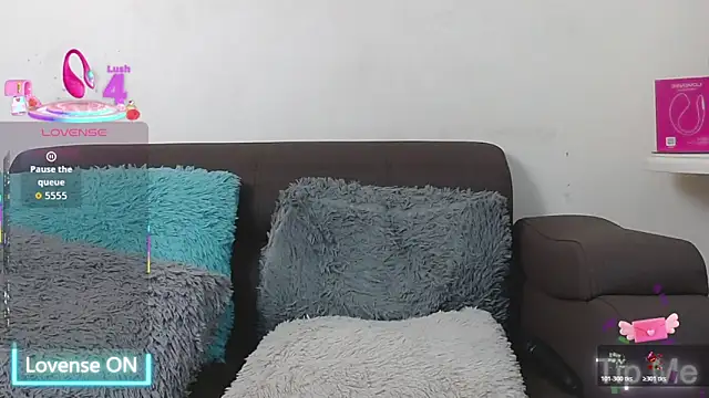 LiamBrown09 online show from December 17, 8:02 pm