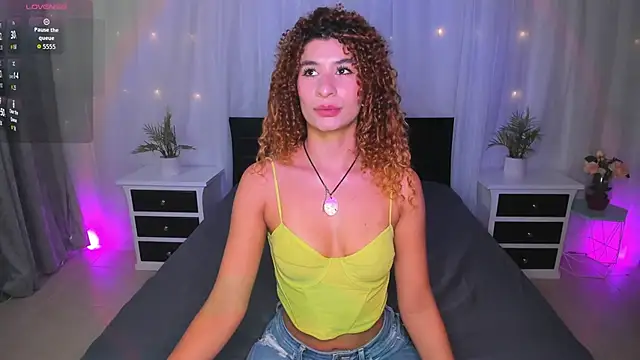 Evolet Bee online show from October 1, 1:38 pm