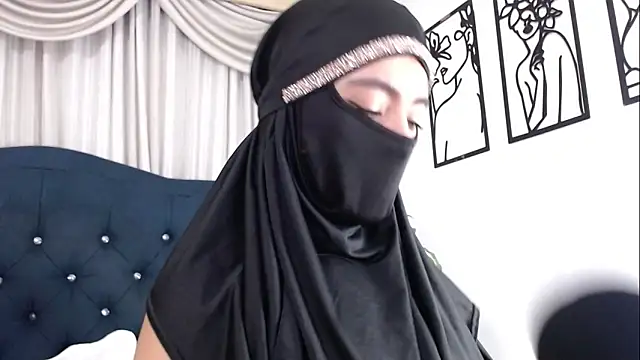 Snapshot of jade_nassar chatting on September 25, 3:05 am jade nassar online show from September 25, 3:05 am