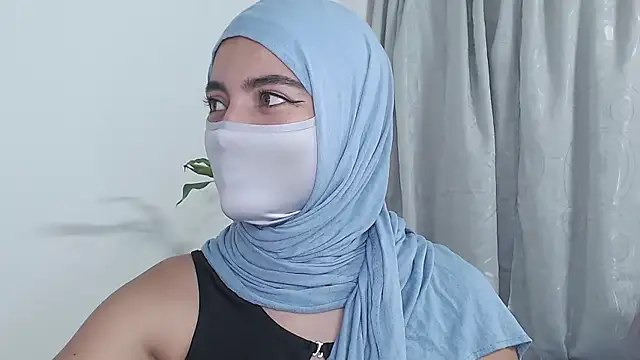 jade nassar online show from February 21, 12:11 am