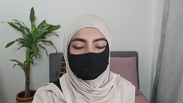 Snapshot of jade_nassar chatting on October 26, 9:54 pm jade nassar online show from October 26, 9:54 pm