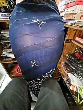 indianhotwife639 online show from March 17, 5:44 am