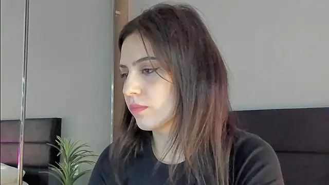 Forever Smiler online show from October 11, 9:03 am