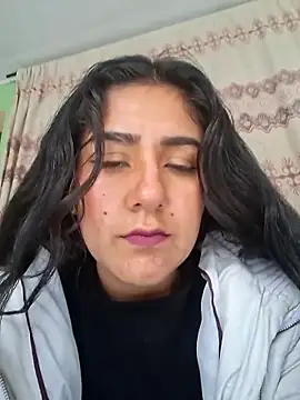 CAROLINE  07 online show from November 25, 4:53 pm