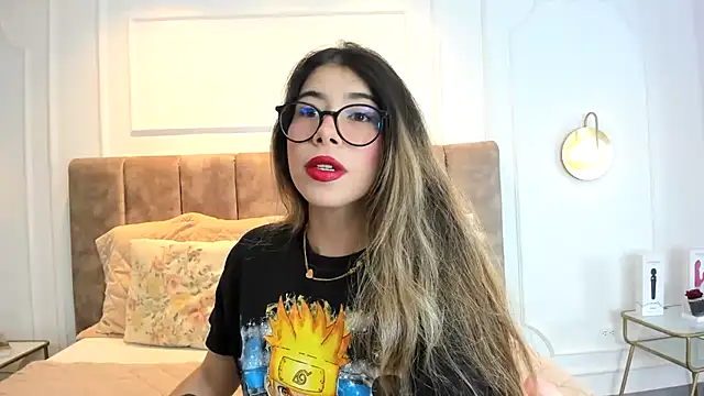 Snapshot of Caitlin_Cat chatting on September 30, 2:17 am Caitlin Cat online show from September 30, 2:17 am