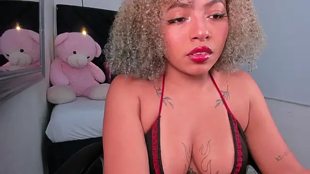 momo ayasse online show from February 21, 3:51 am