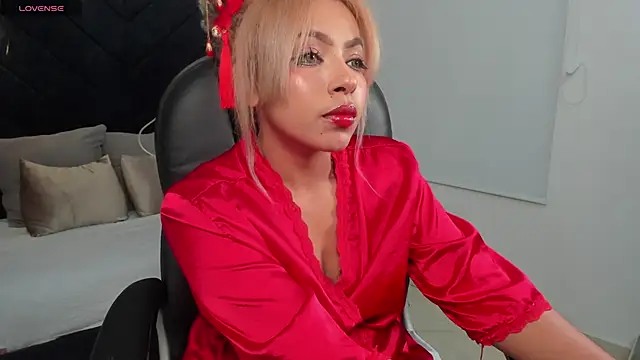 momo ayasse online show from February 11, 4:25 am