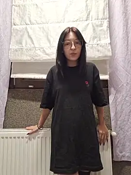 AllexyAle online show from April 17, 9:39 pm