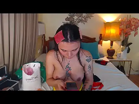 TyraEvangelista online show from November 24, 2:35 am